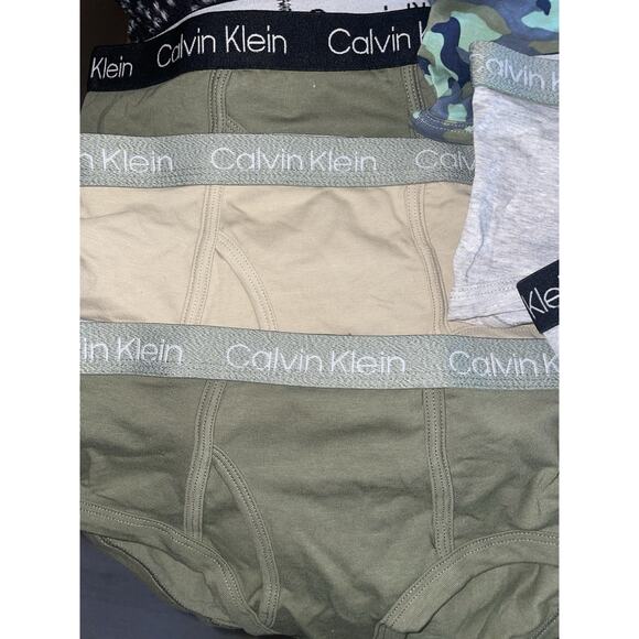 Calvin Klein Brand New 6 Pairs Of Boys Underwear Briefs Sz 12/14 - Picture 4 of 6